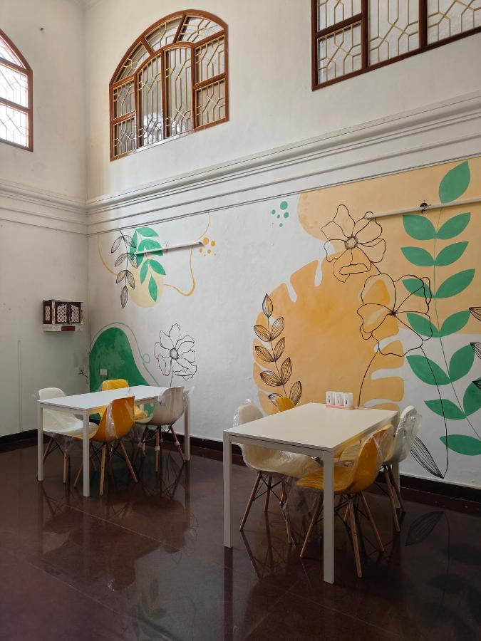 Unpack Hostel Ποντισερί Εξωτερικό φωτογραφία