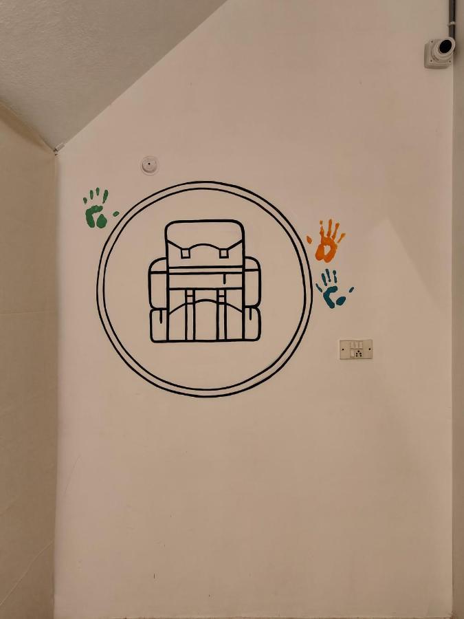 Unpack Hostel Ποντισερί Εξωτερικό φωτογραφία