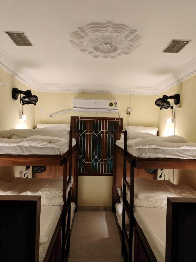 Unpack Hostel Ποντισερί Εξωτερικό φωτογραφία